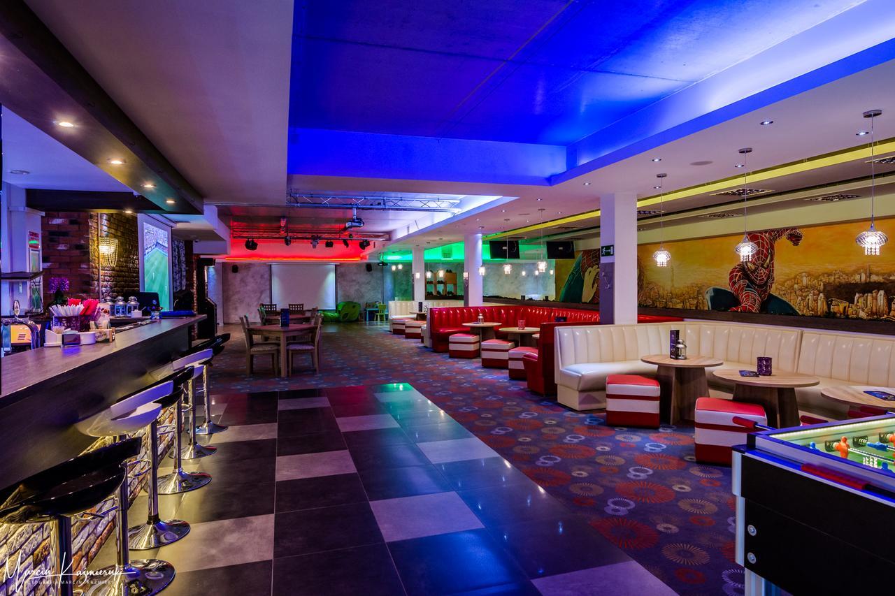 Hotel Na Skarpie シクラルスカ・ポレンバ エクステリア 写真